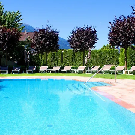 Dolcevita Jagdhof Hotel Laces